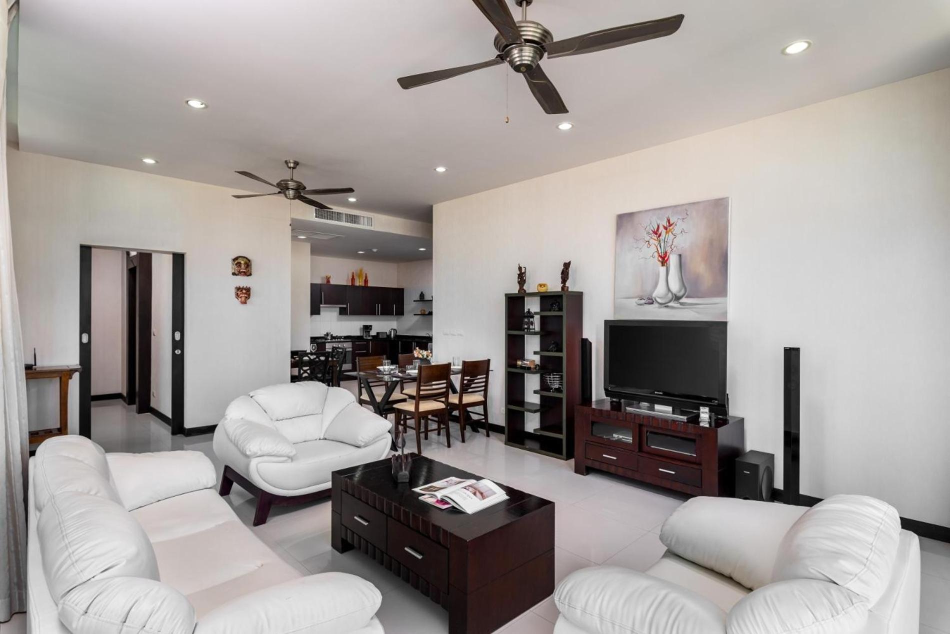 Veloche 2 Bedroom Apartment With Seaview Karon Exterior photo