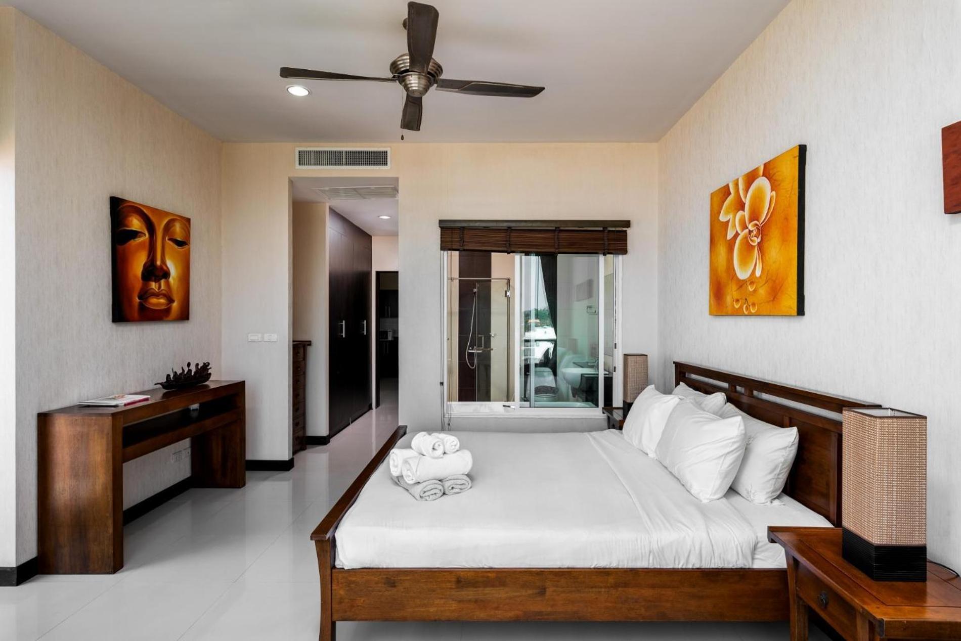Veloche 2 Bedroom Apartment With Seaview Karon Exterior photo